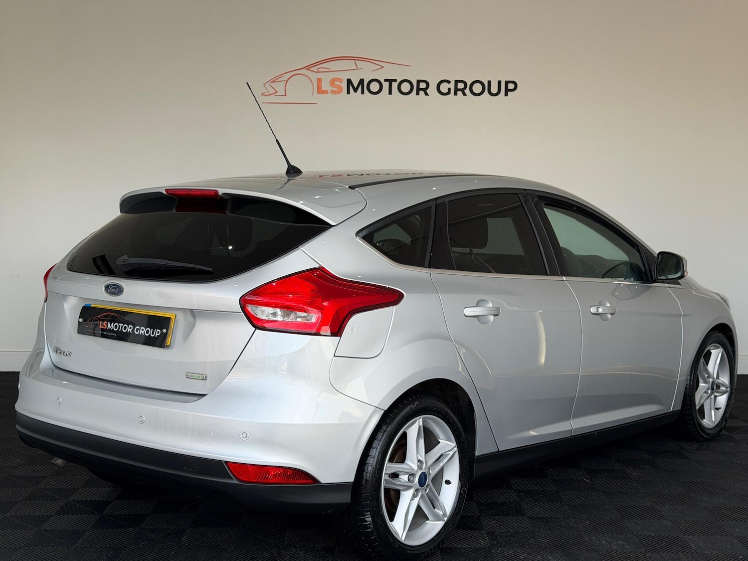 Used Ford Focus 2015 for sale - 76759373: Photo 7