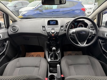 Used Ford Fiesta 2017 for sale - 76336904: Photo