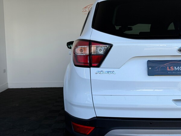 Used Ford Kuga 2017 for sale - 76336568: Photo 15