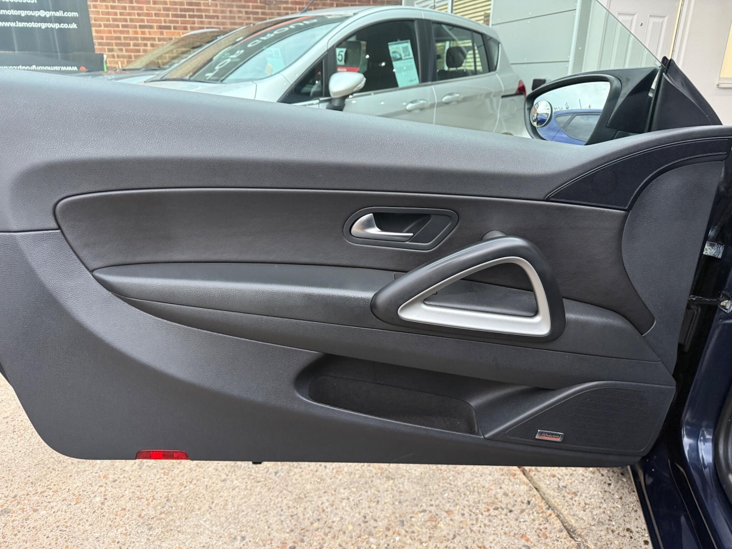 Used Volkswagen Scirocco 2013 for sale - 76336400: Photo 20
