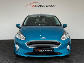 Used Ford Fiesta 2017 for sale - 76337652: Photo