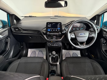 Used Ford Fiesta 2017 for sale - 76337652: Photo