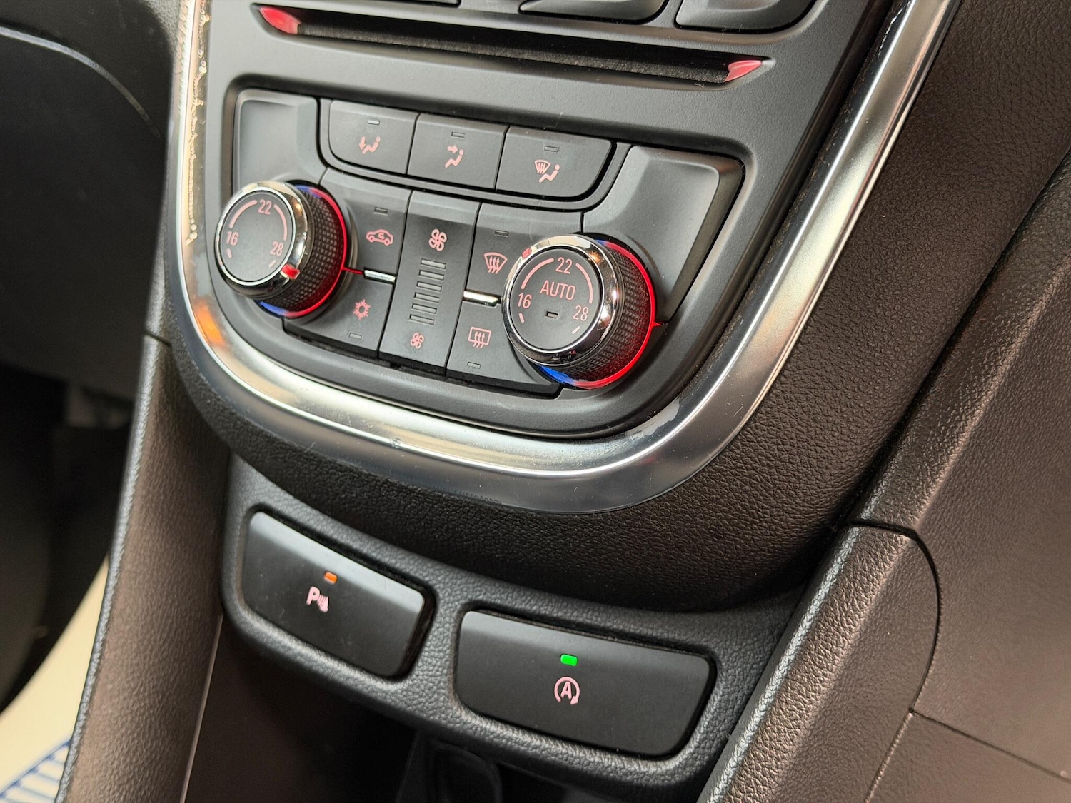 Used Vauxhall Mokka 2017 for sale - 76952495: Photo 18