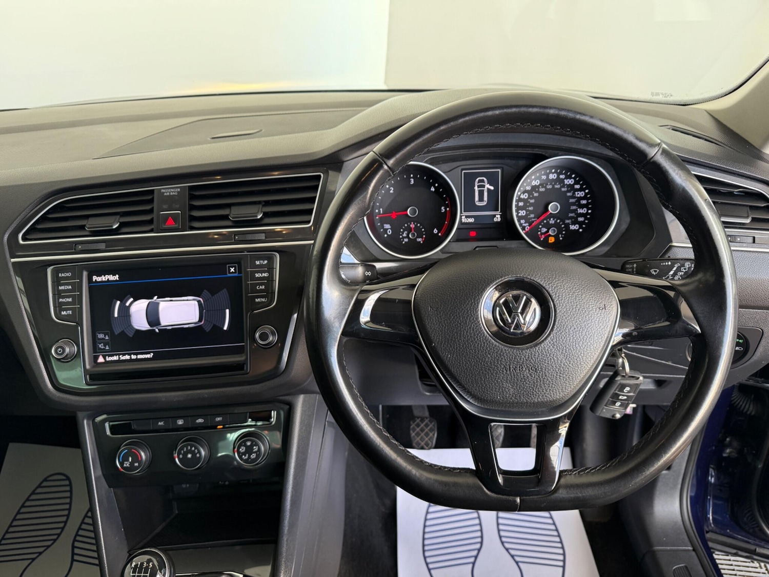 Used Volkswagen Tiguan 2016 for sale - 76753192: Photo 16