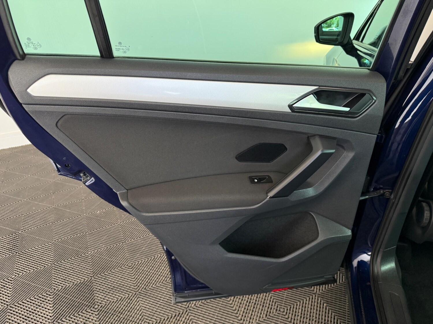 Used Volkswagen Tiguan 2016 for sale - 76753192: Photo 30