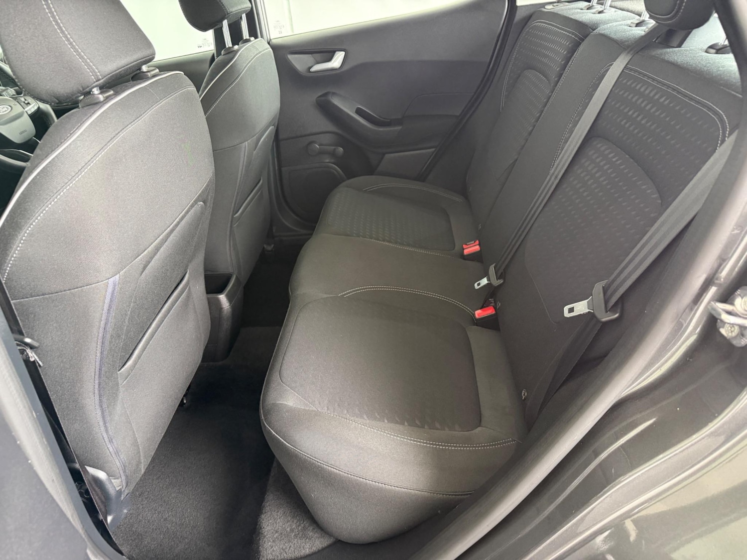 Used Ford Fiesta 2018 for sale - 76689410: Photo 35