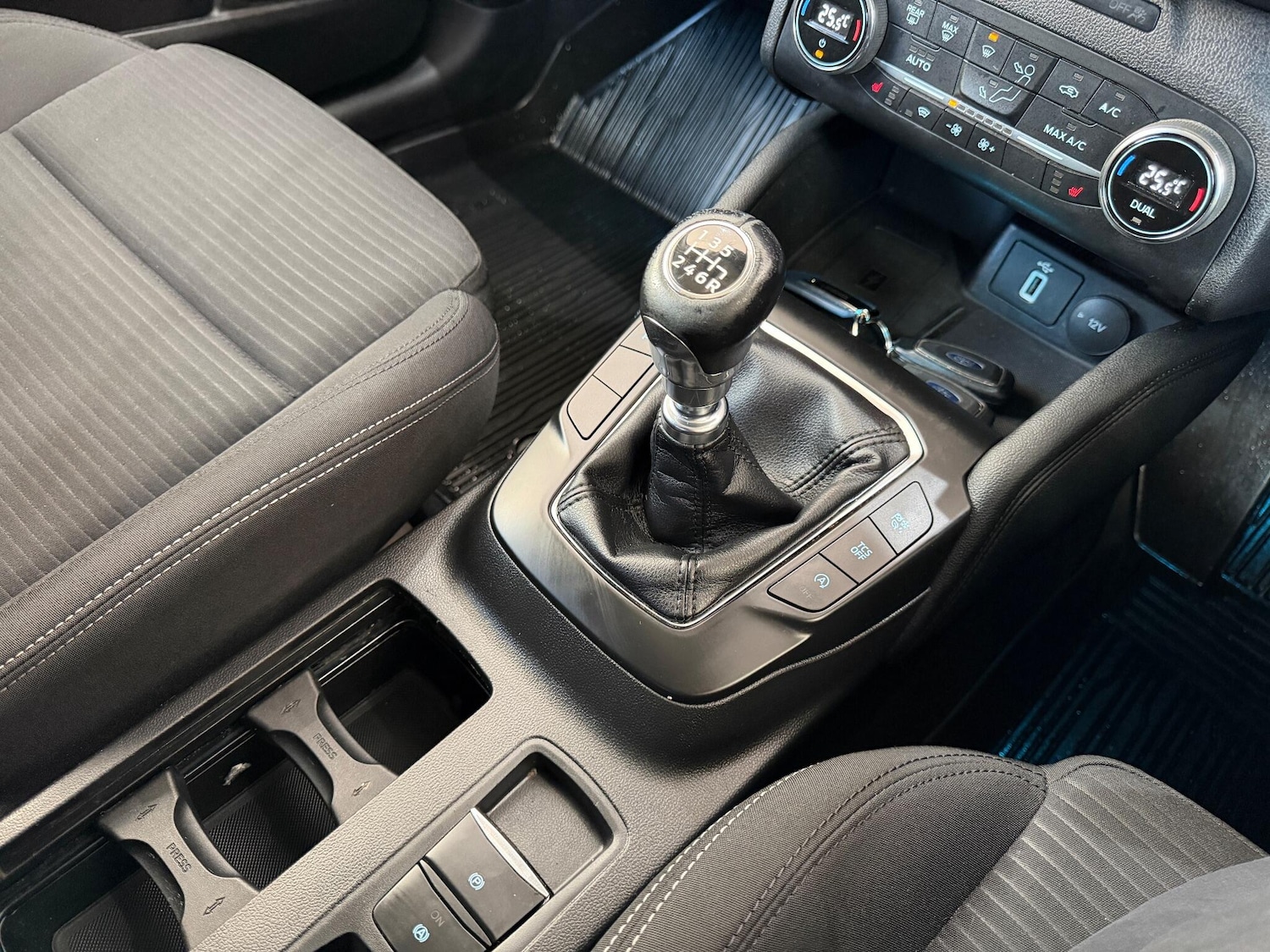 Used Ford Focus 2020 for sale - 76839551: Photo 18