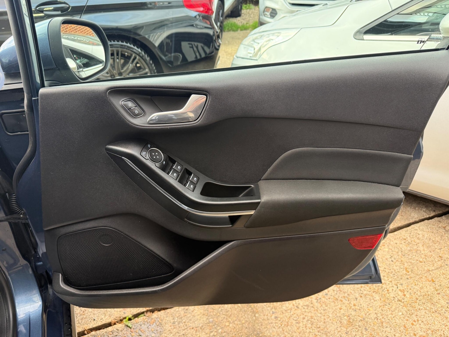Used Ford Fiesta 2019 for sale - 76432397: Photo 21