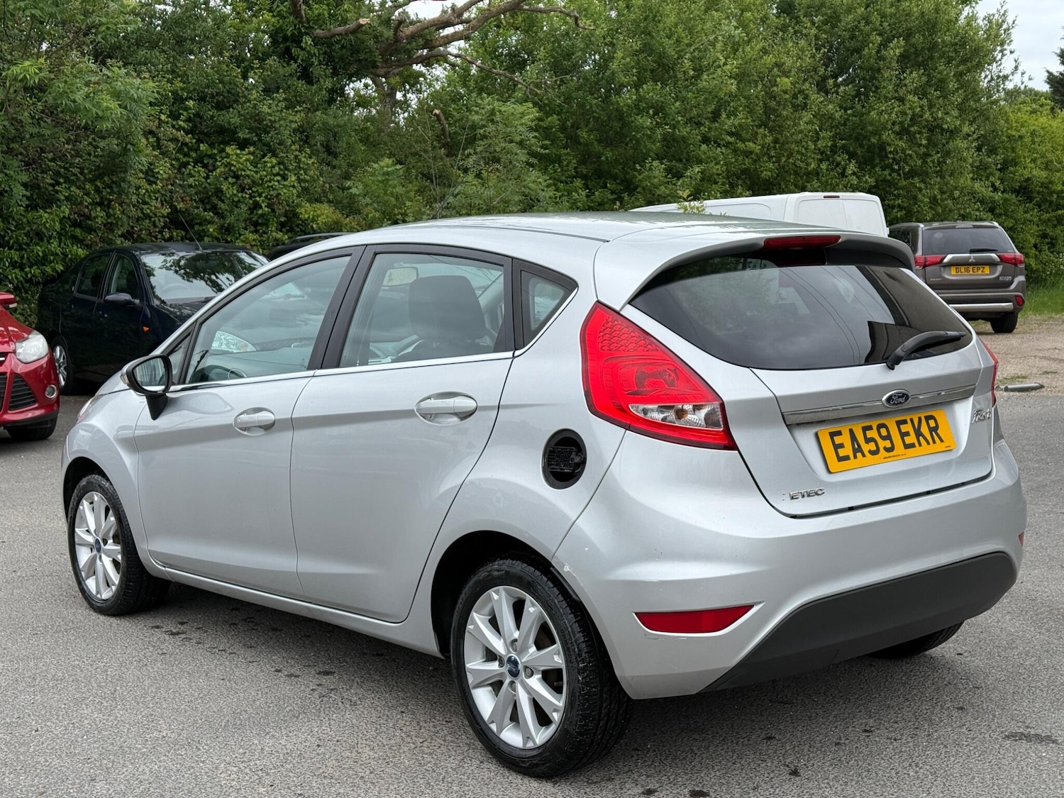 Used Ford Fiesta 2009 for sale - 76349612: Photo 4