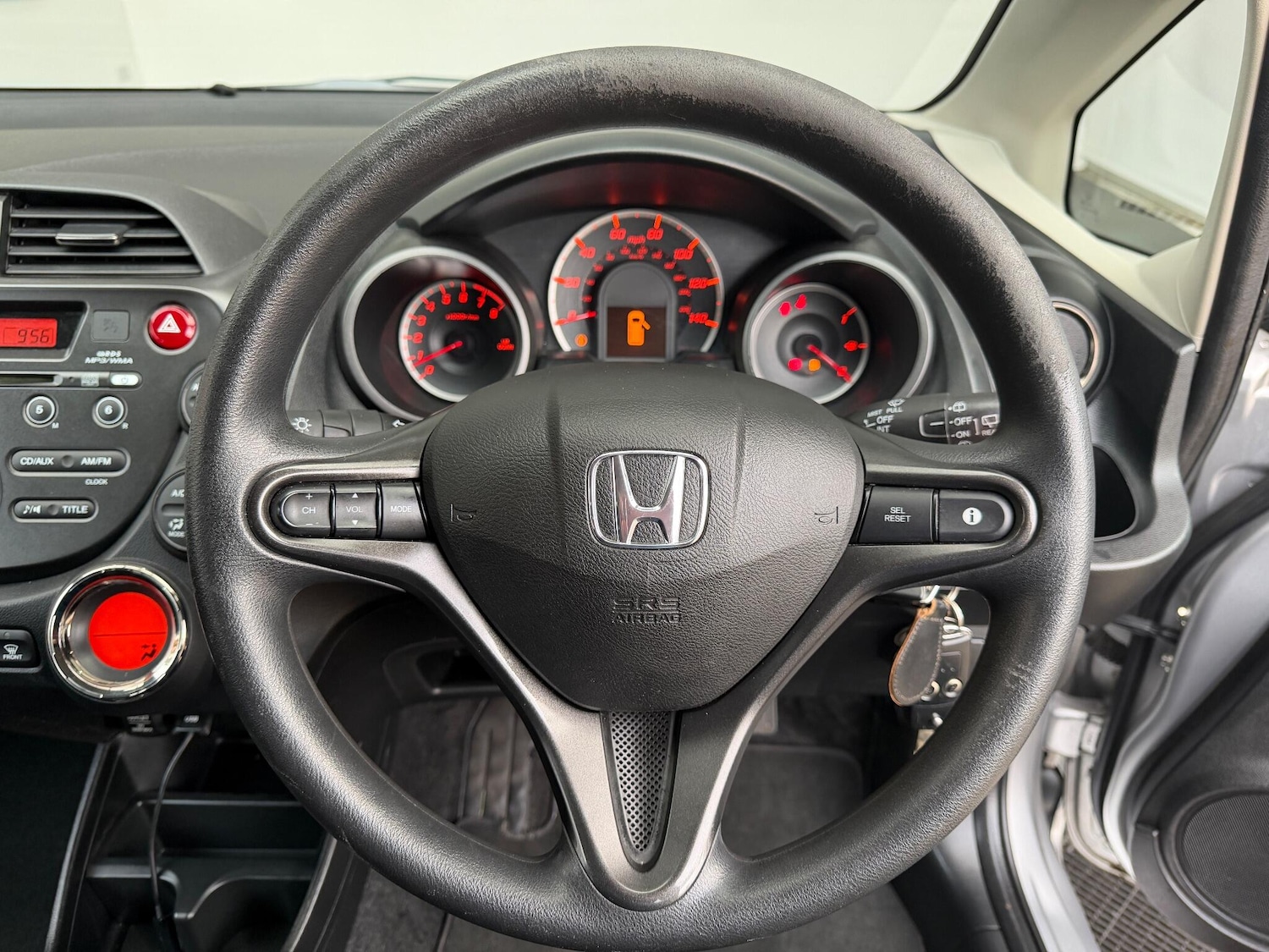 Used Honda Jazz 2011 for sale - 76485592: Photo 17