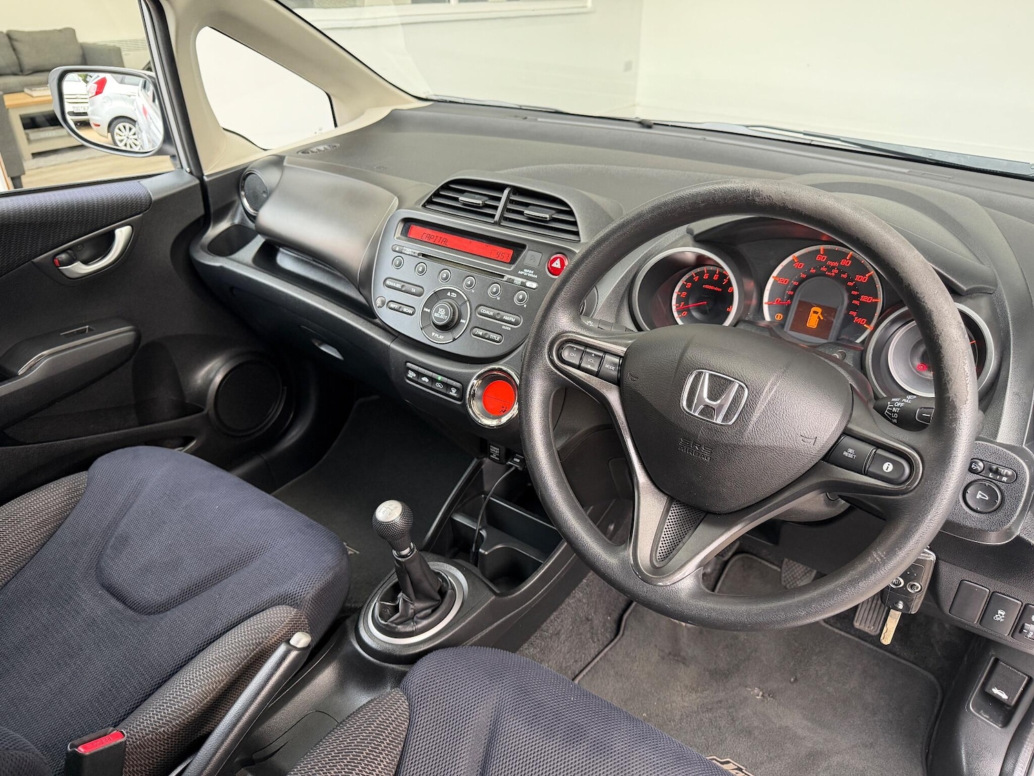 Used Honda Jazz 2011 for sale - 76485592: Photo 21