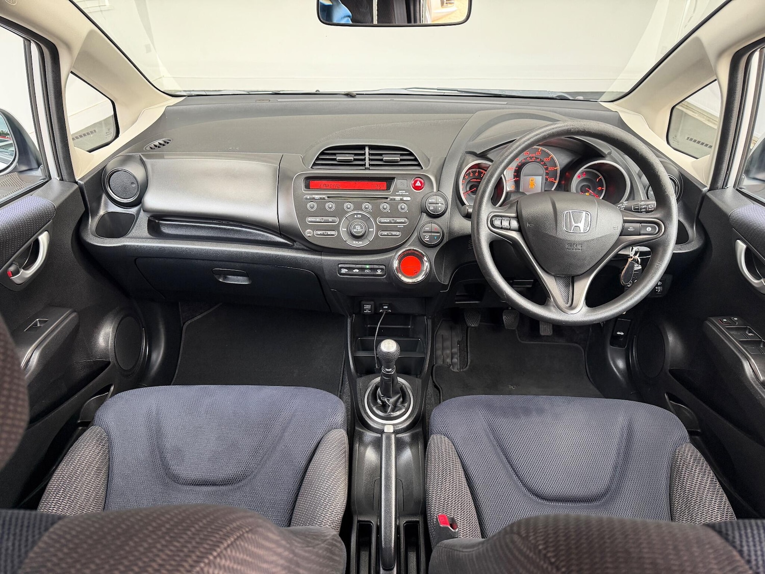 Used Honda Jazz 2011 for sale - 76485592: Photo 3