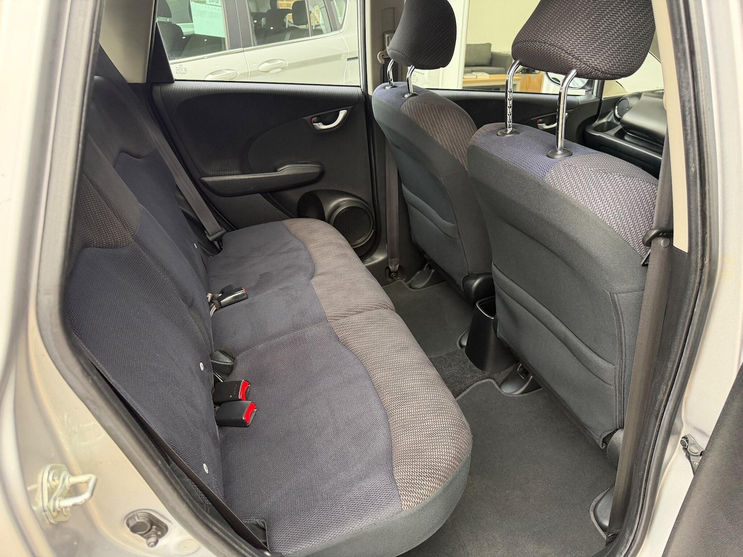 Used Honda Jazz 2011 for sale - 76485592: Photo 31