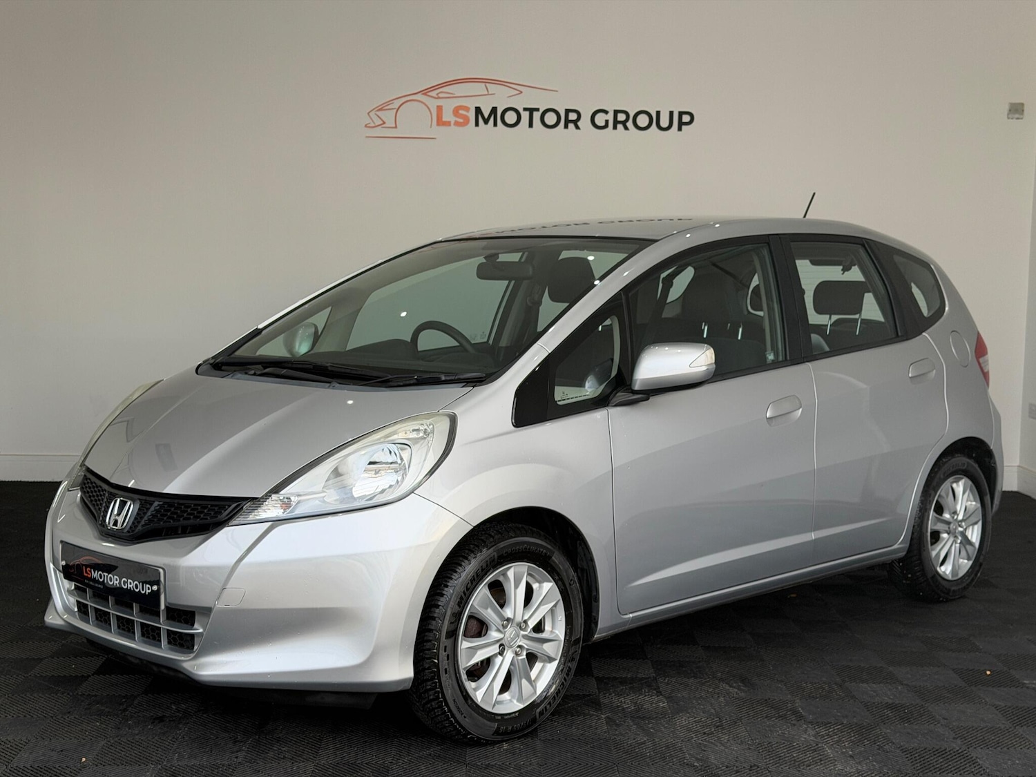 Used Honda Jazz 2011 for sale - 76485592: Photo 4