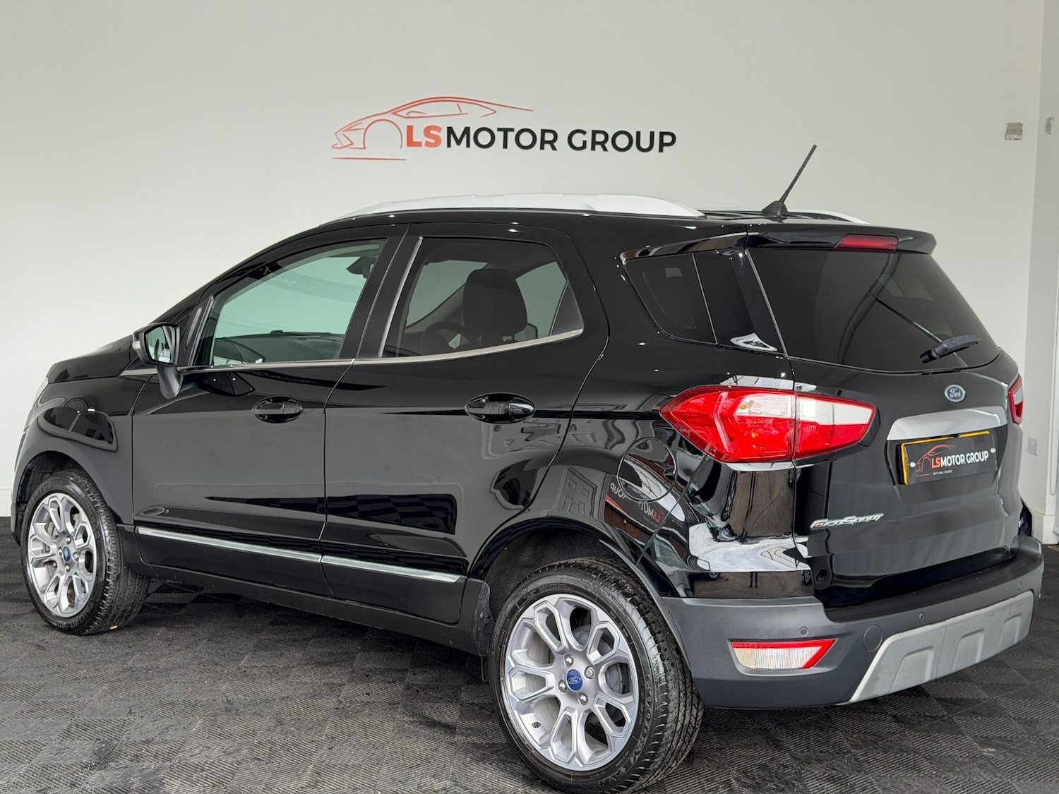 Used Ford Ecosport 2018 for sale - 76688854: Photo 3