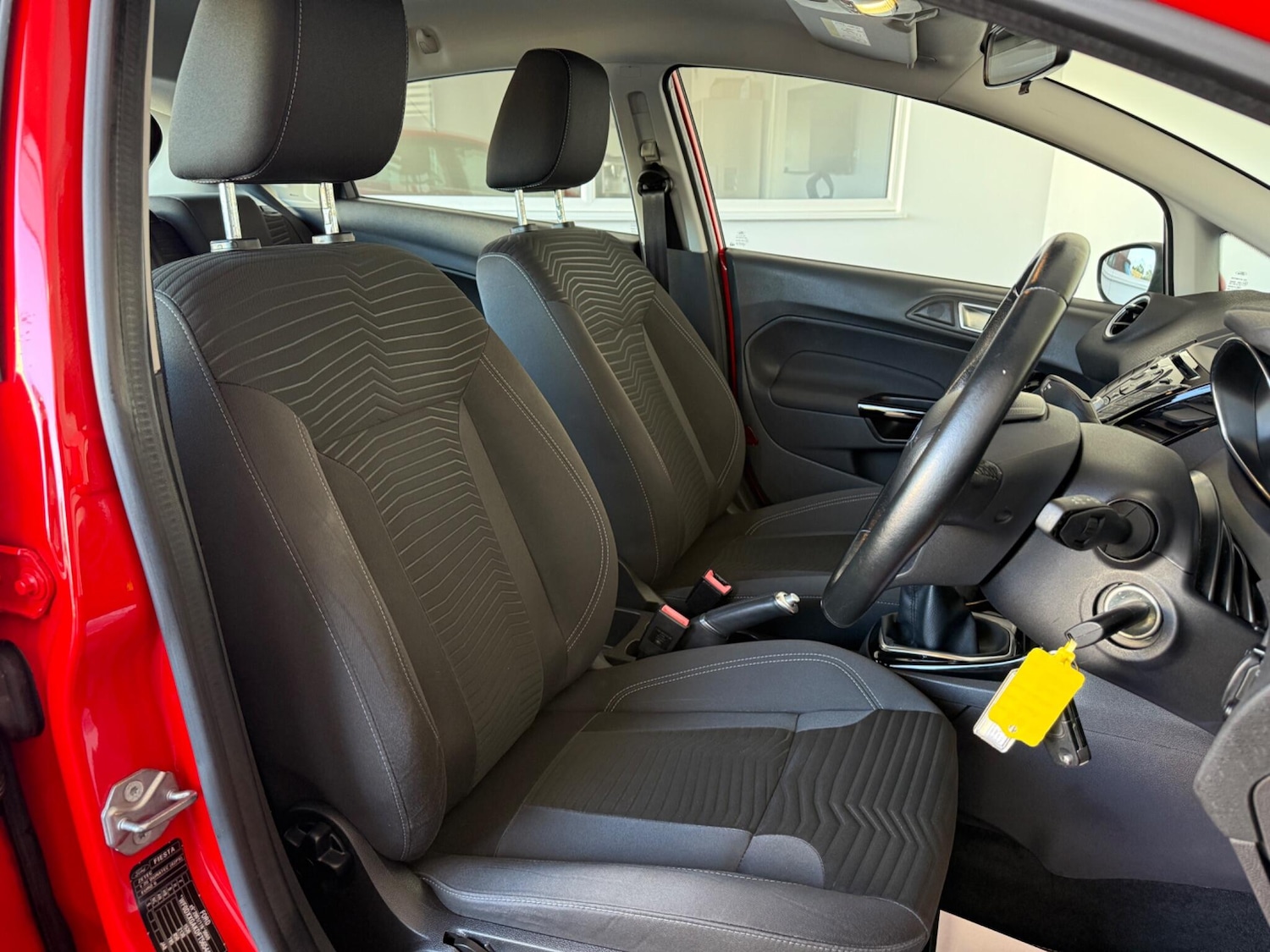 Used Ford Fiesta 2015 for sale - 76432229: Photo 16