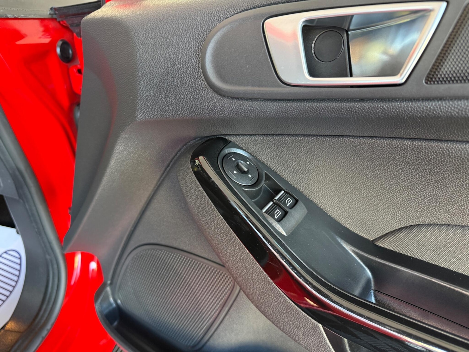 Used Ford Fiesta 2015 for sale - 76432229: Photo 18