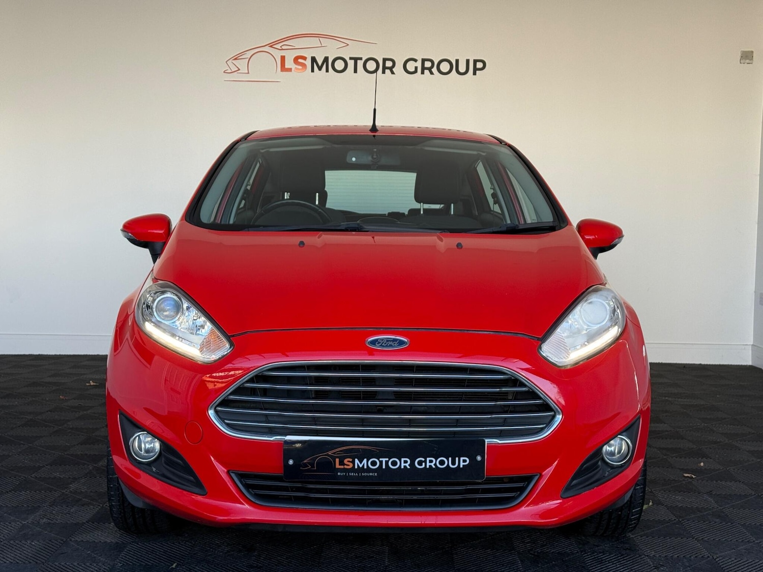 Used Ford Fiesta 2015 for sale - 76432229: Photo 6