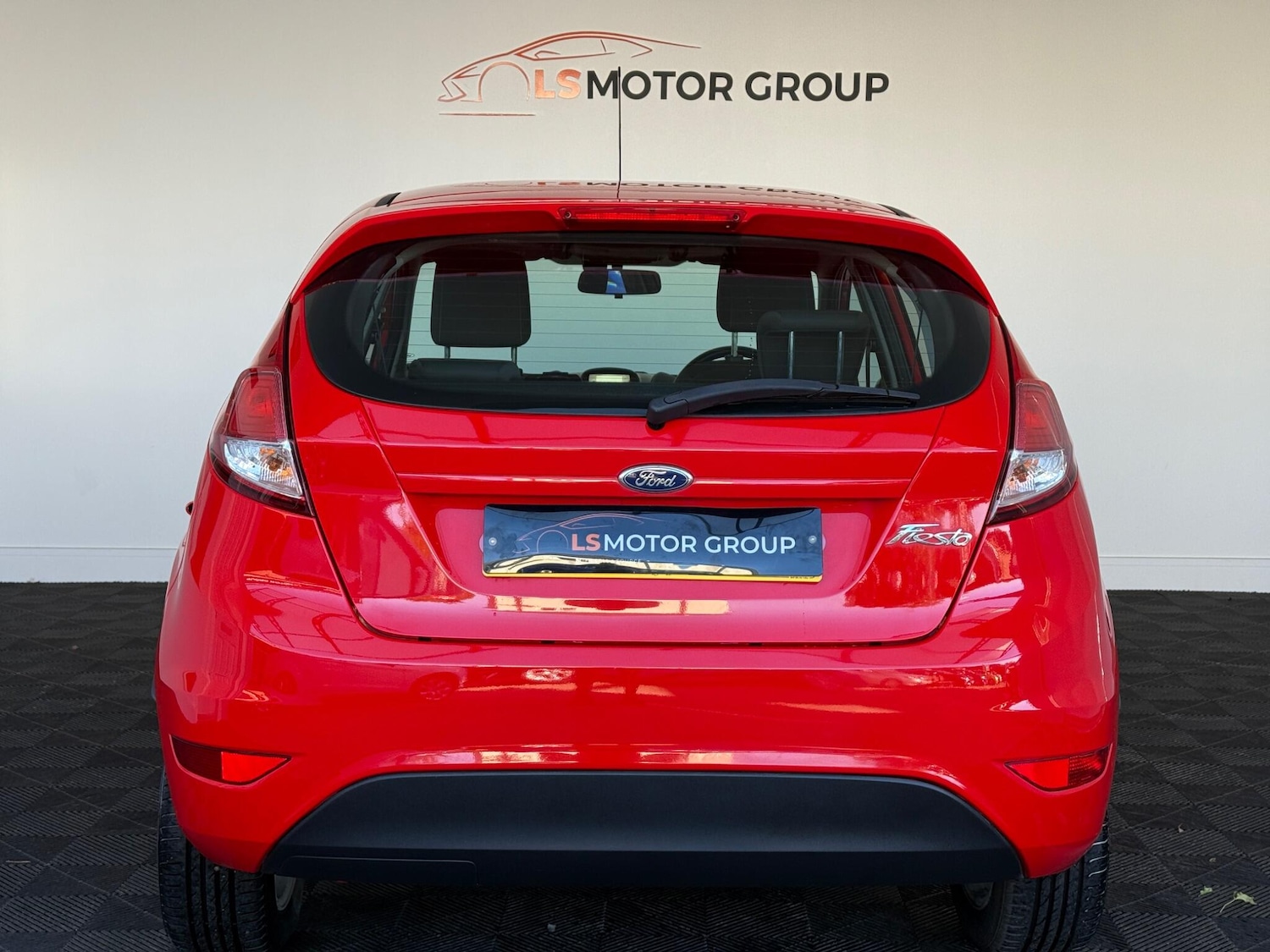 Used Ford Fiesta 2015 for sale - 76432229: Photo 7