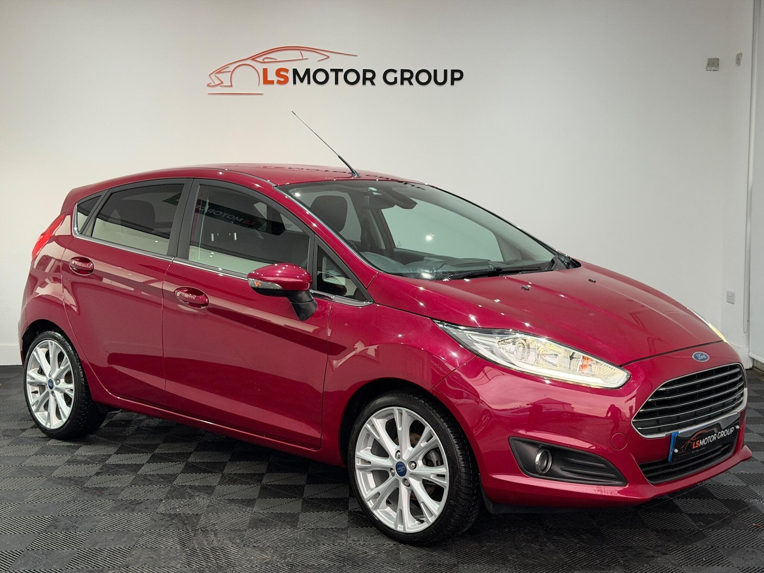Used Ford Fiesta 2013 for sale - 76561119: Photo 1