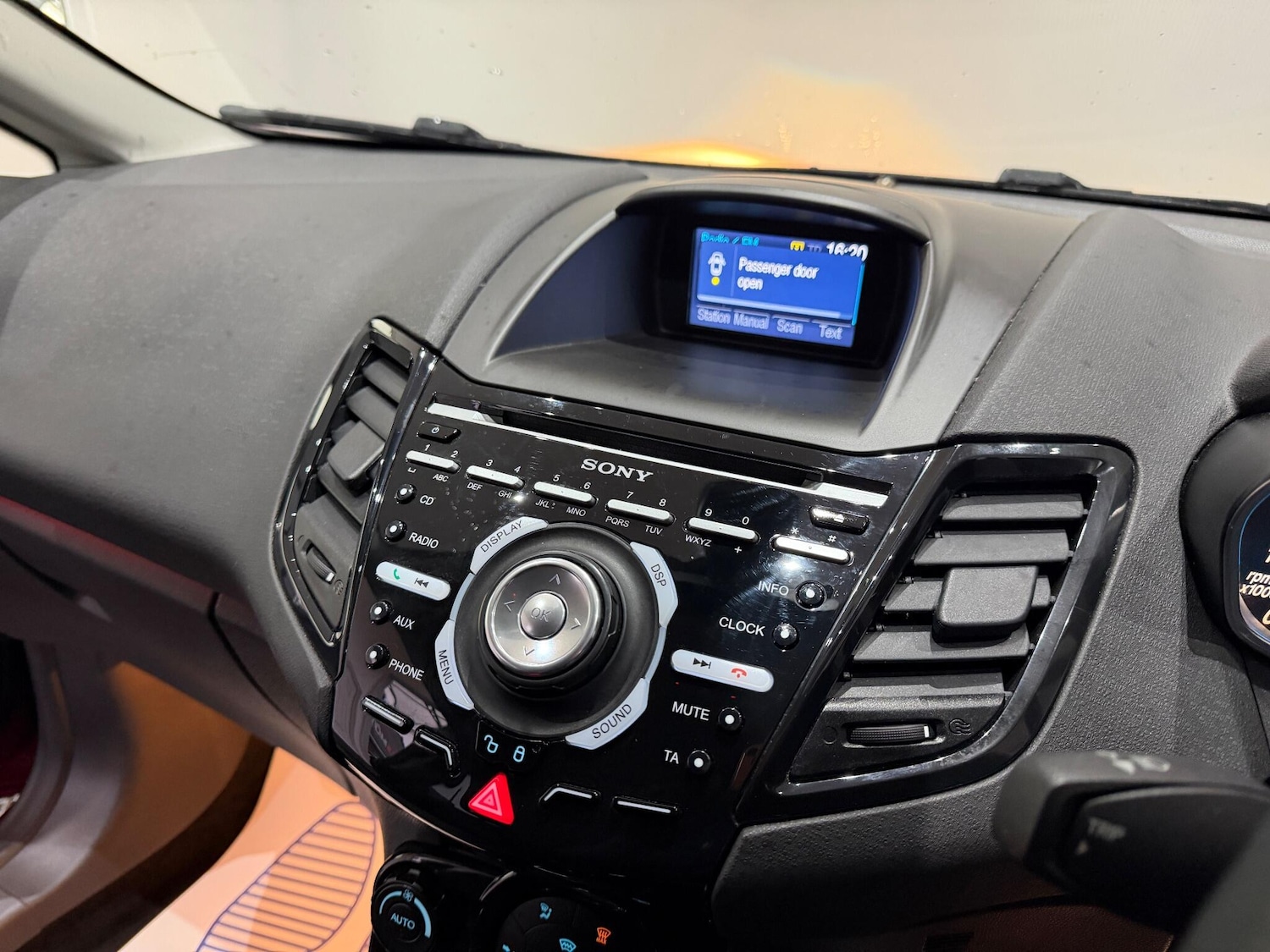 Used Ford Fiesta 2013 for sale - 76561119: Photo 14