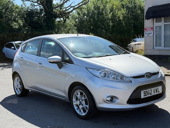 2012 (12) - 1.25 Zetec 5dr [82]