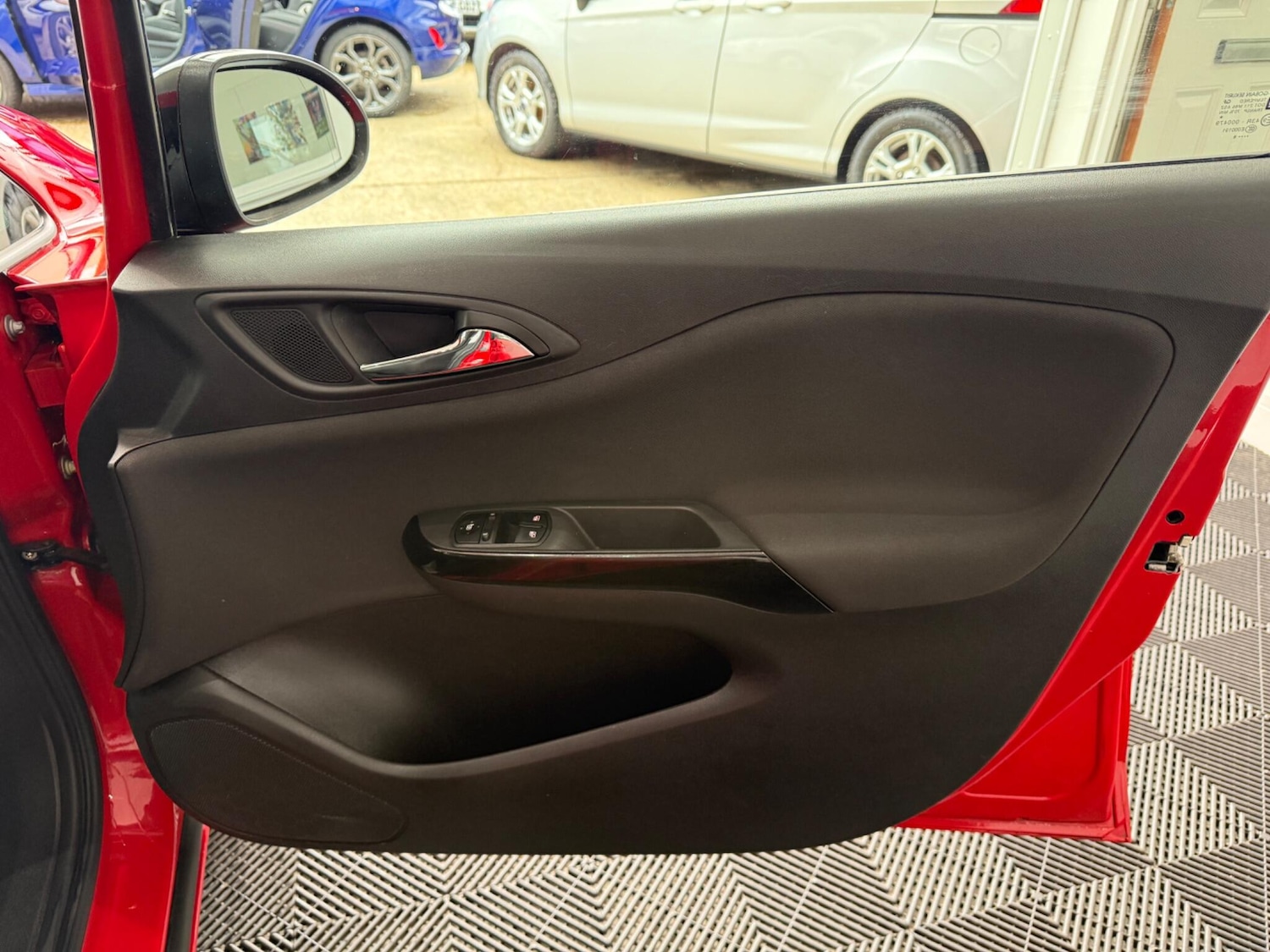 Used Vauxhall Corsa 2016 for sale - 76433286: Photo 14