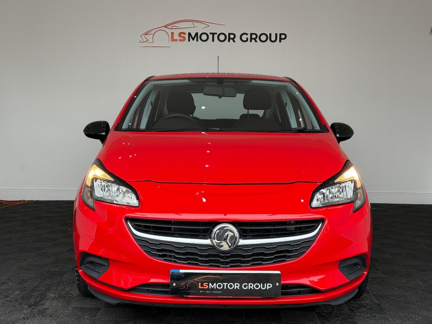 Used Vauxhall Corsa 2016 for sale - 76433286: Photo 2