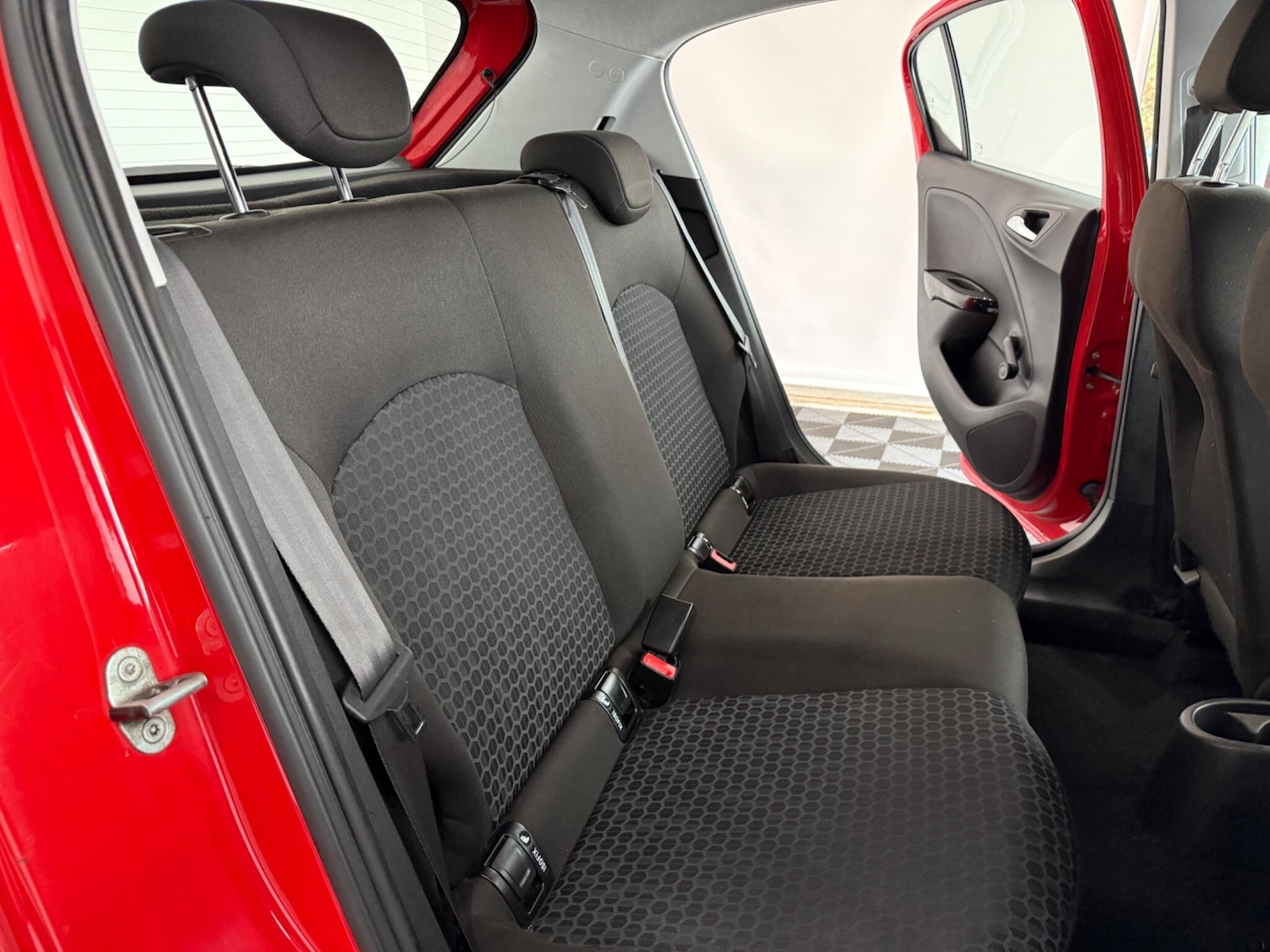 Used Vauxhall Corsa 2016 for sale - 76433286: Photo 24