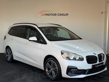 2018 (18) - 218i Sport 5dr