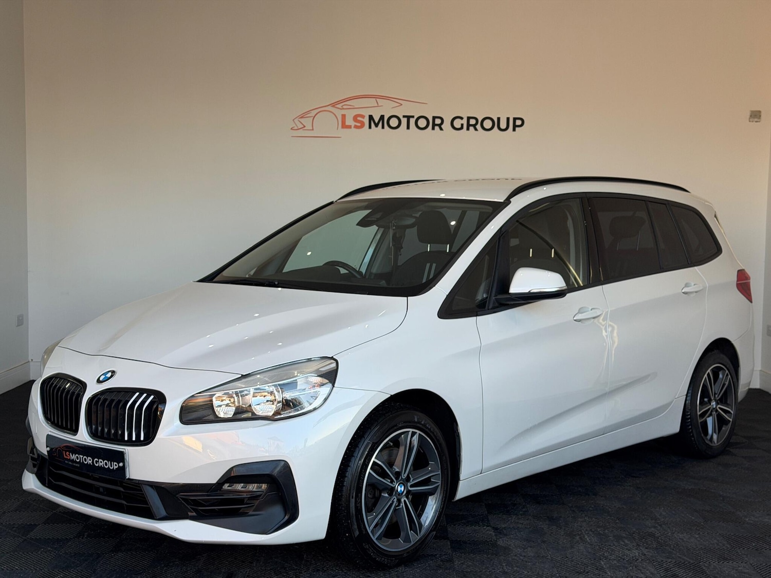 Used BMW 2 Series 2018 for sale - 76759423: Photo 5