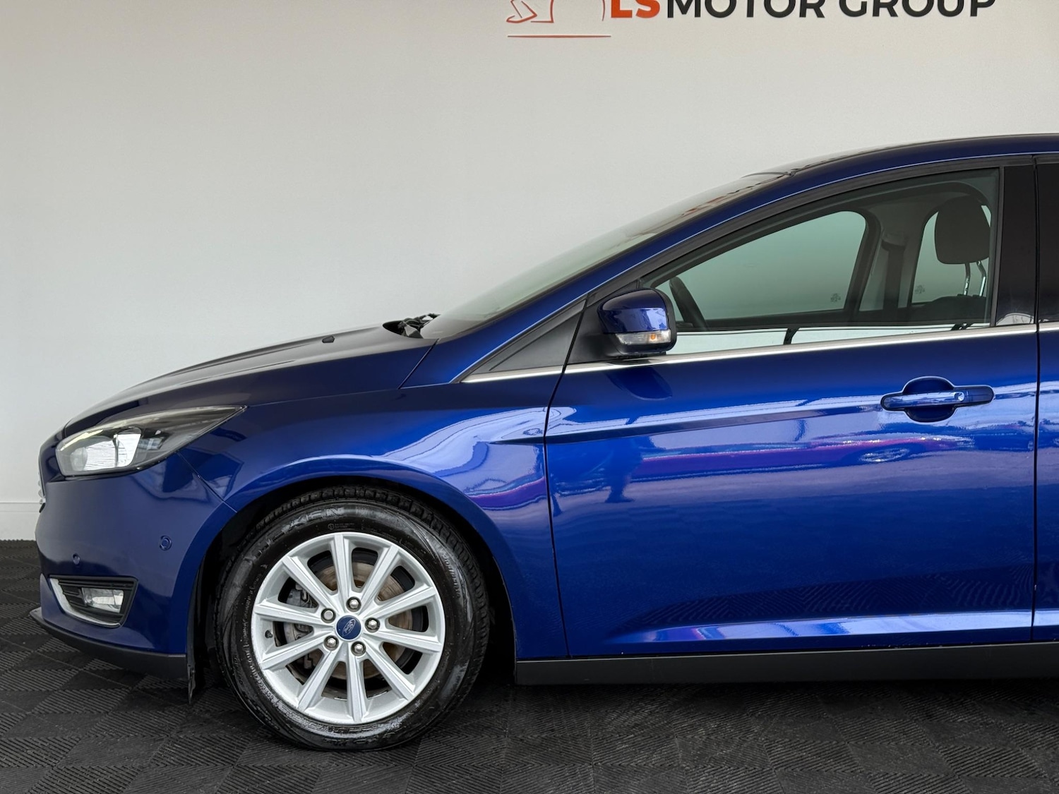 Used Ford Focus 2017 for sale - 76431969: Photo 11