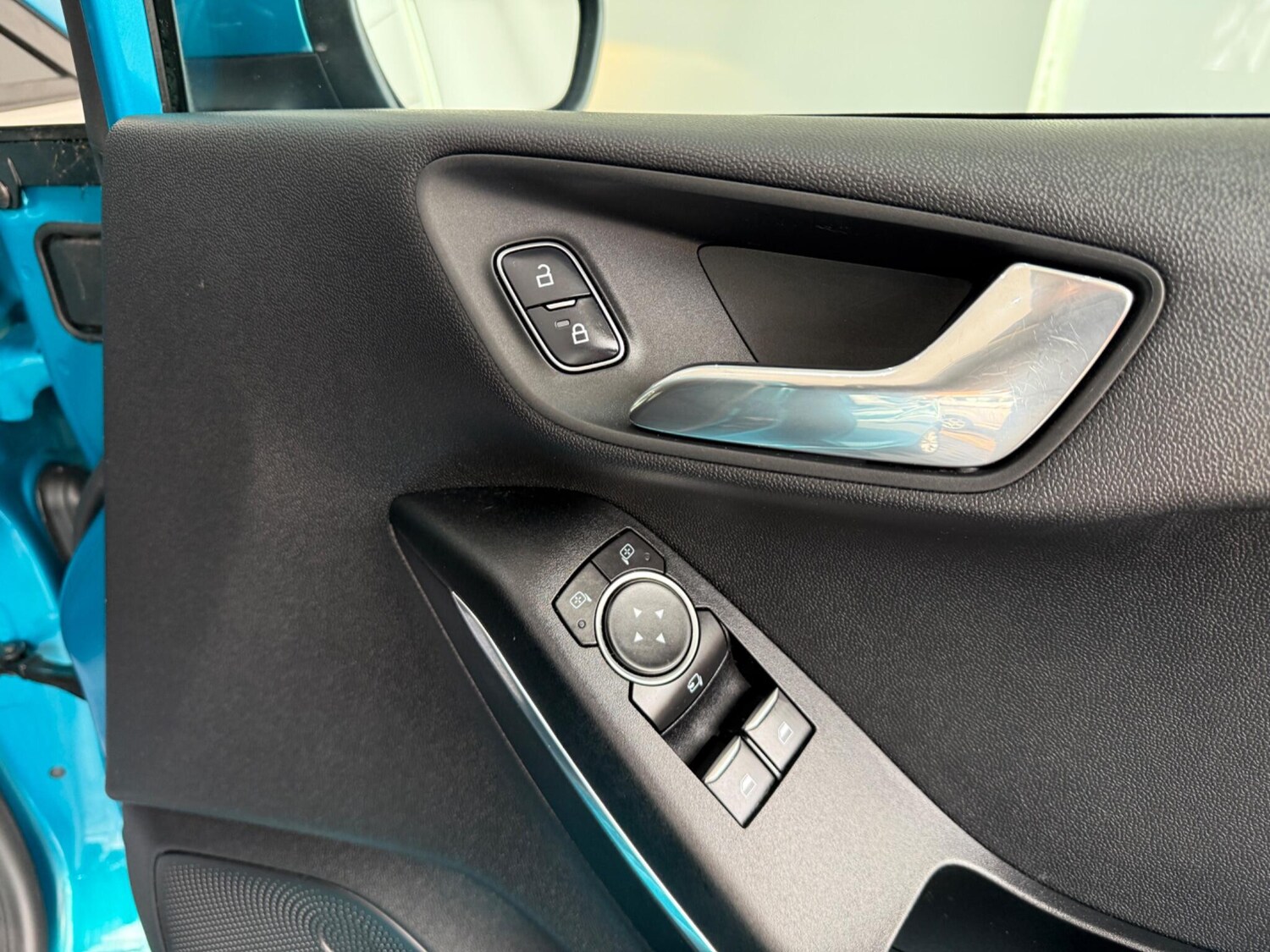 Used Ford Fiesta 2017 for sale - 76432706: Photo 33