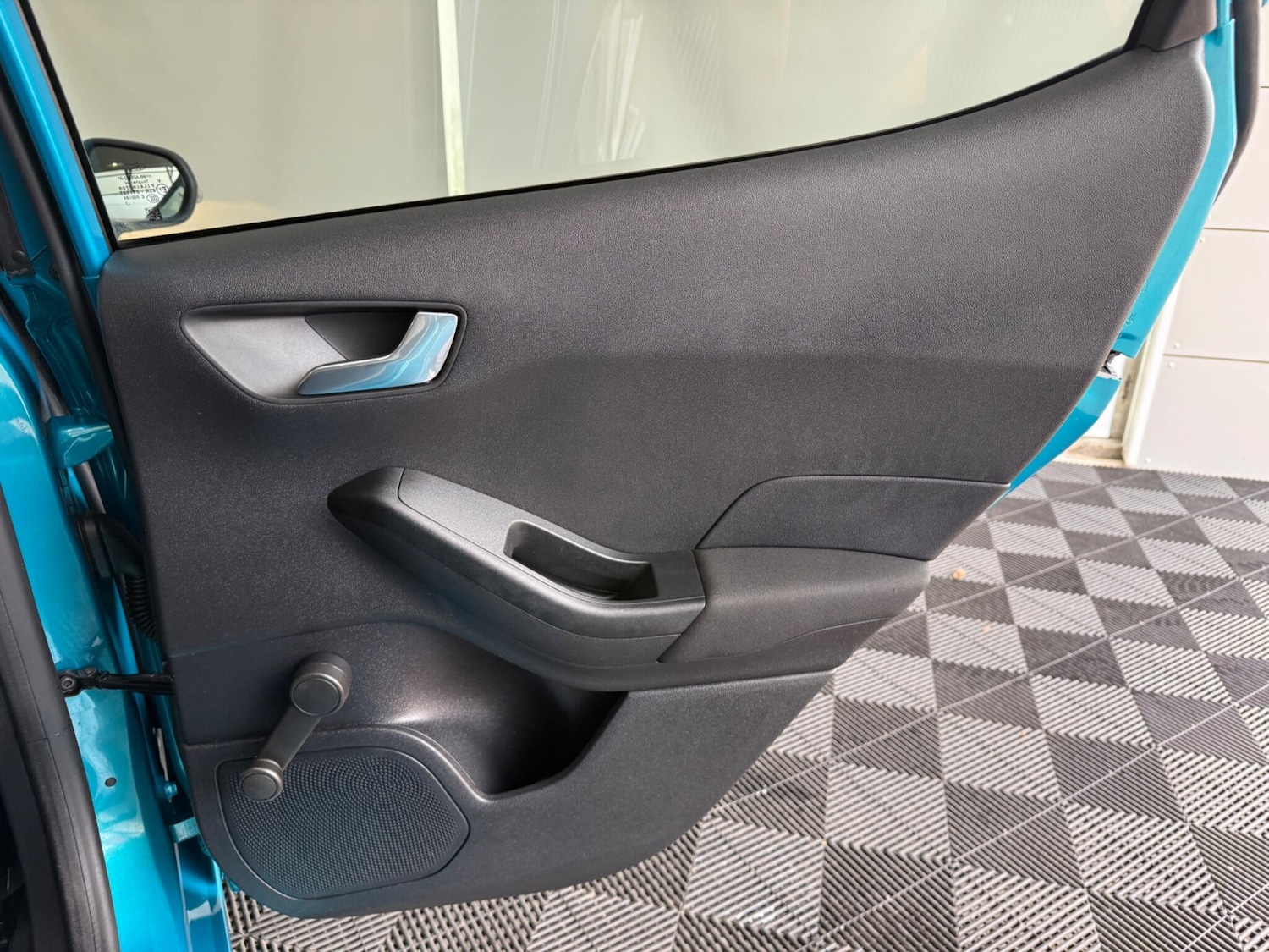 Used Ford Fiesta 2017 for sale - 76432706: Photo 37