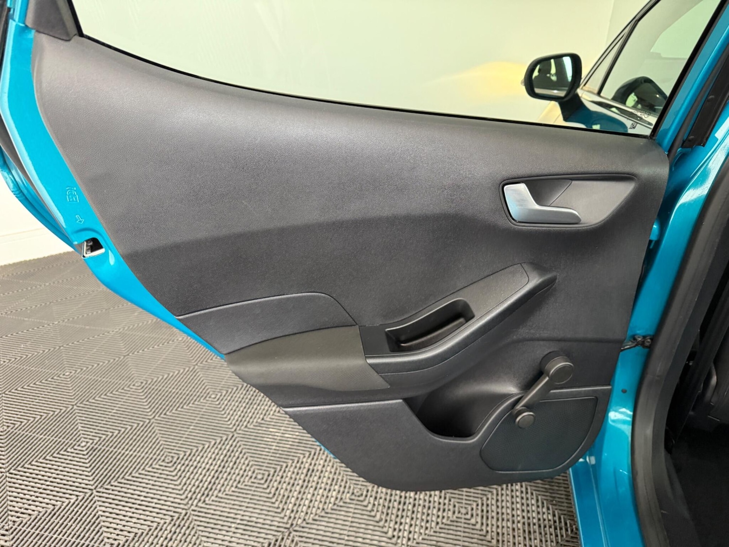 Used Ford Fiesta 2017 for sale - 76432706: Photo 39