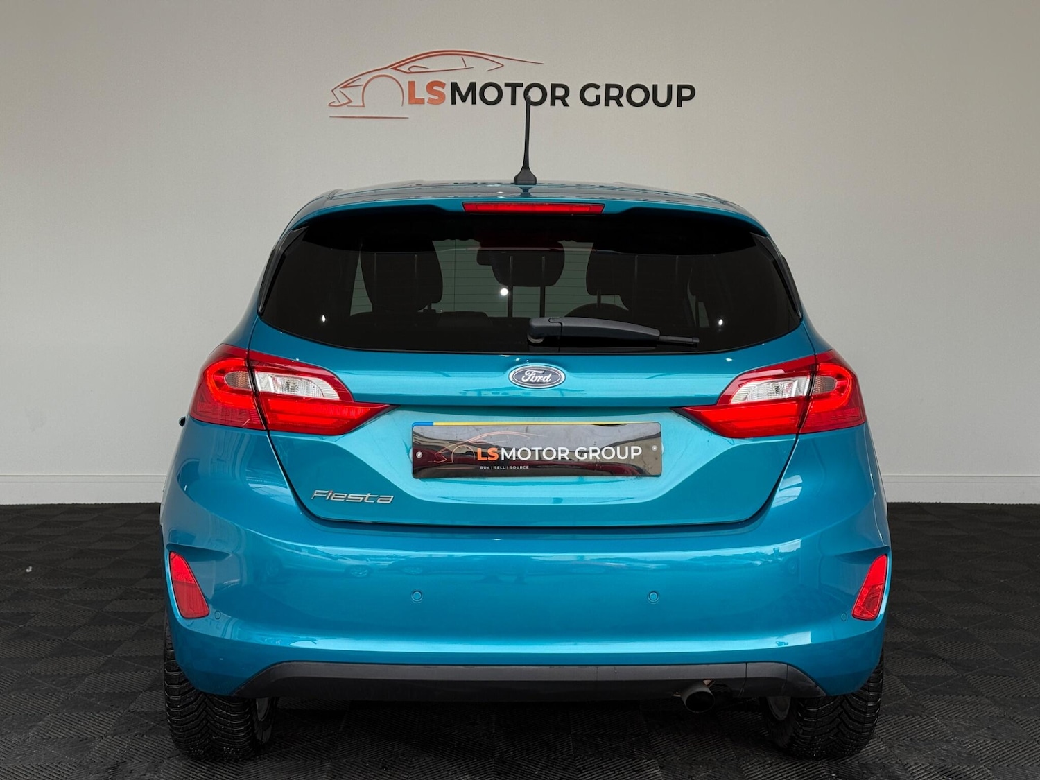 Used Ford Fiesta 2017 for sale - 76432706: Photo 6