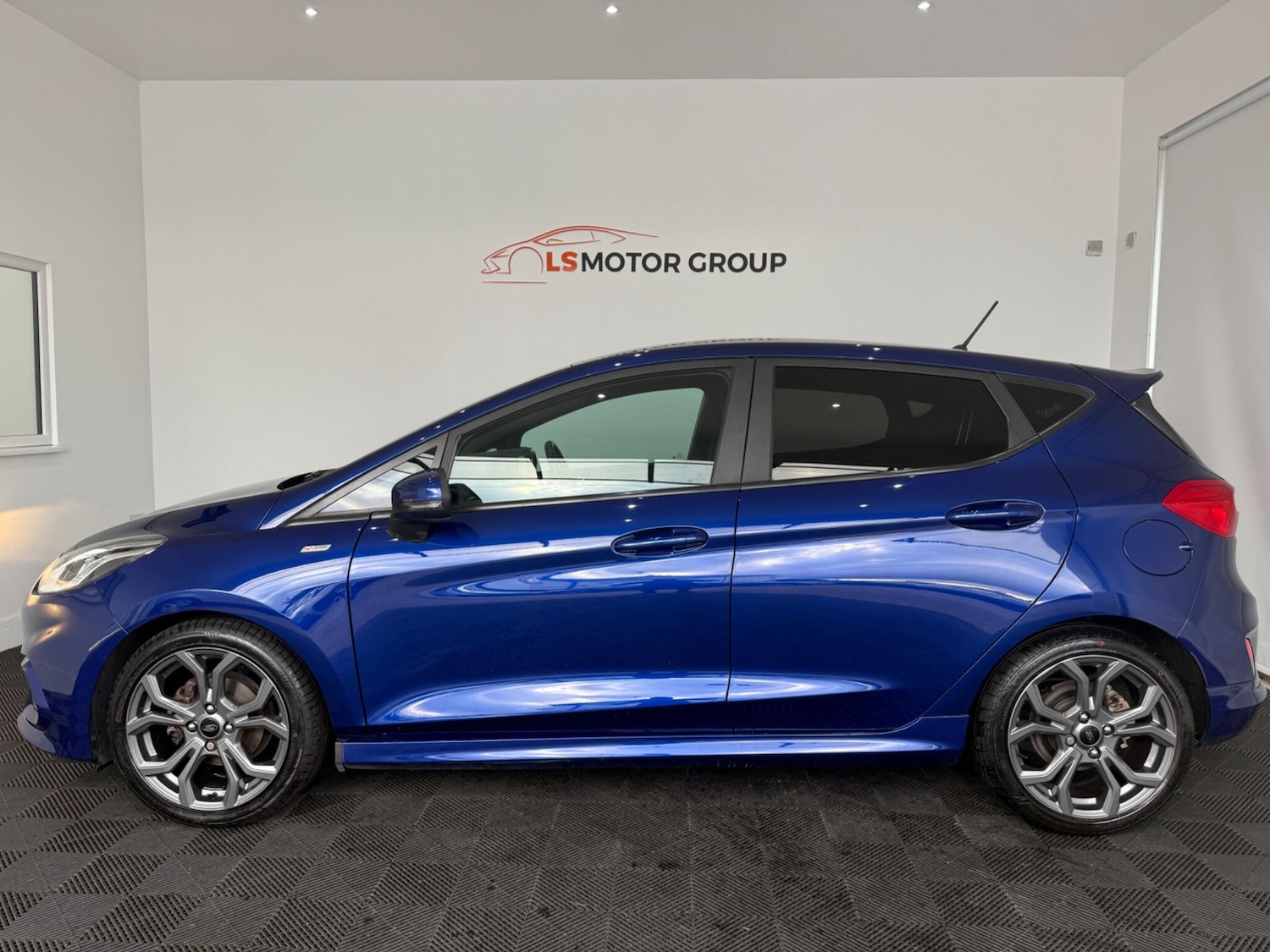 Used Ford Fiesta 2018 for sale - 76688744: Photo 12