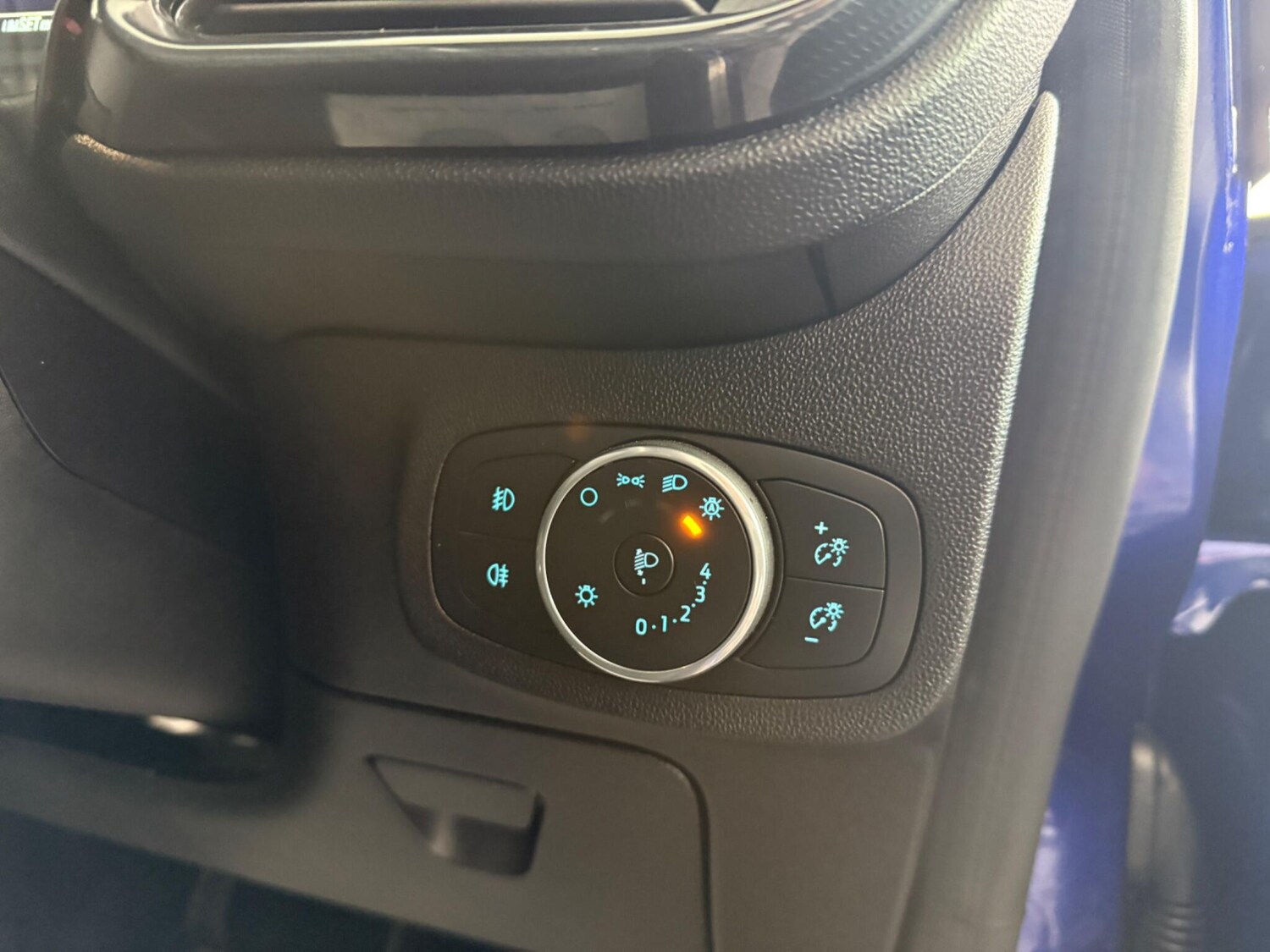 Used Ford Fiesta 2018 for sale - 76688744: Photo 31