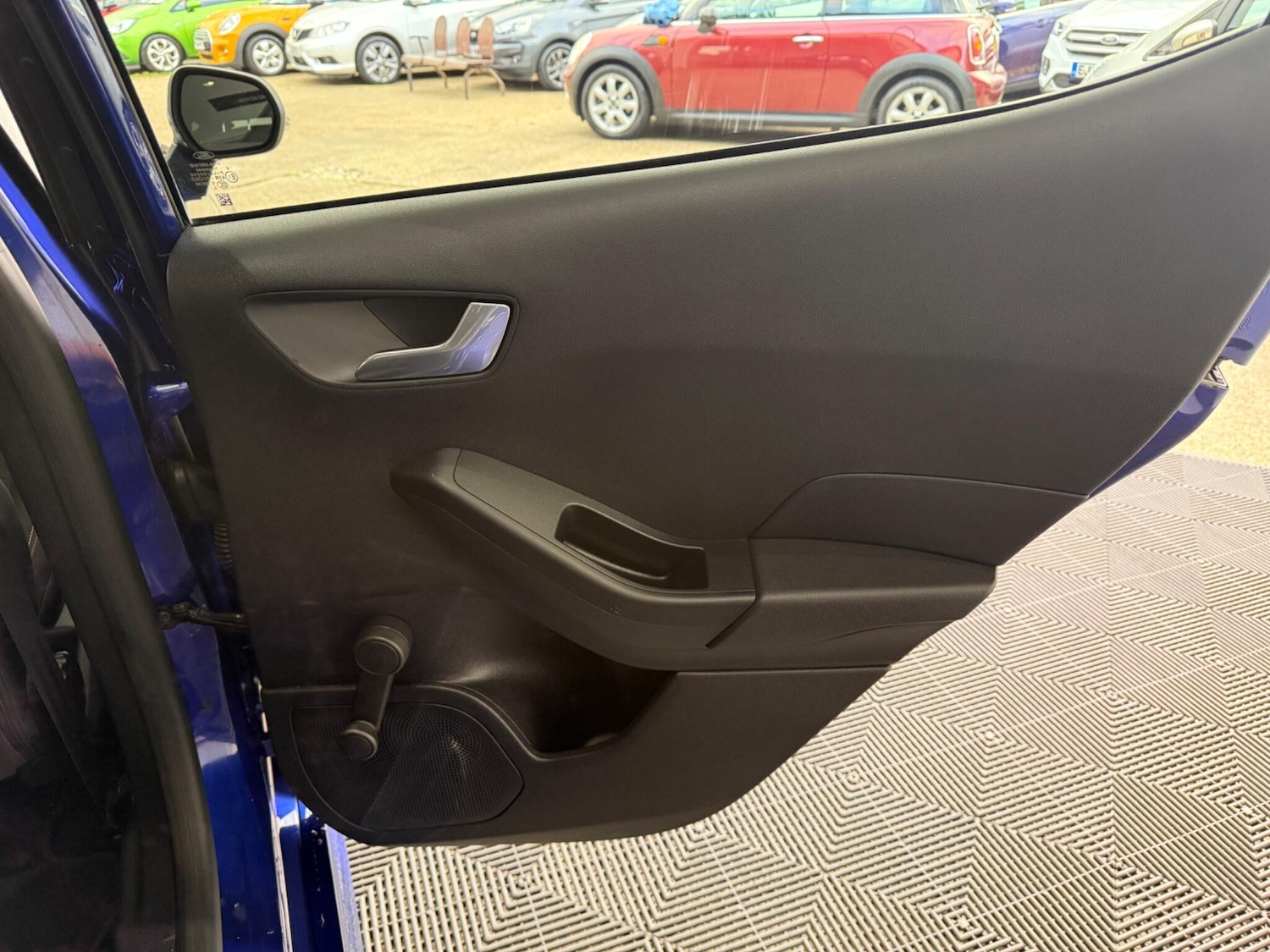 Used Ford Fiesta 2018 for sale - 76688744: Photo 39