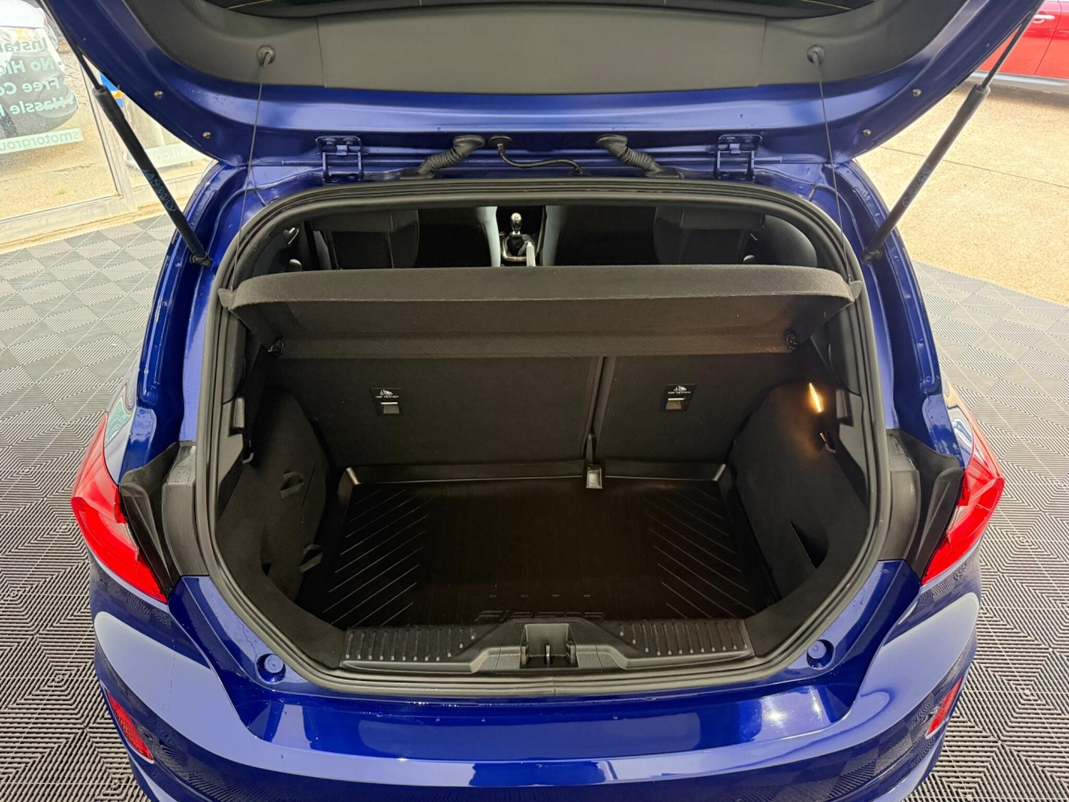 Used Ford Fiesta 2018 for sale - 76688744: Photo 42