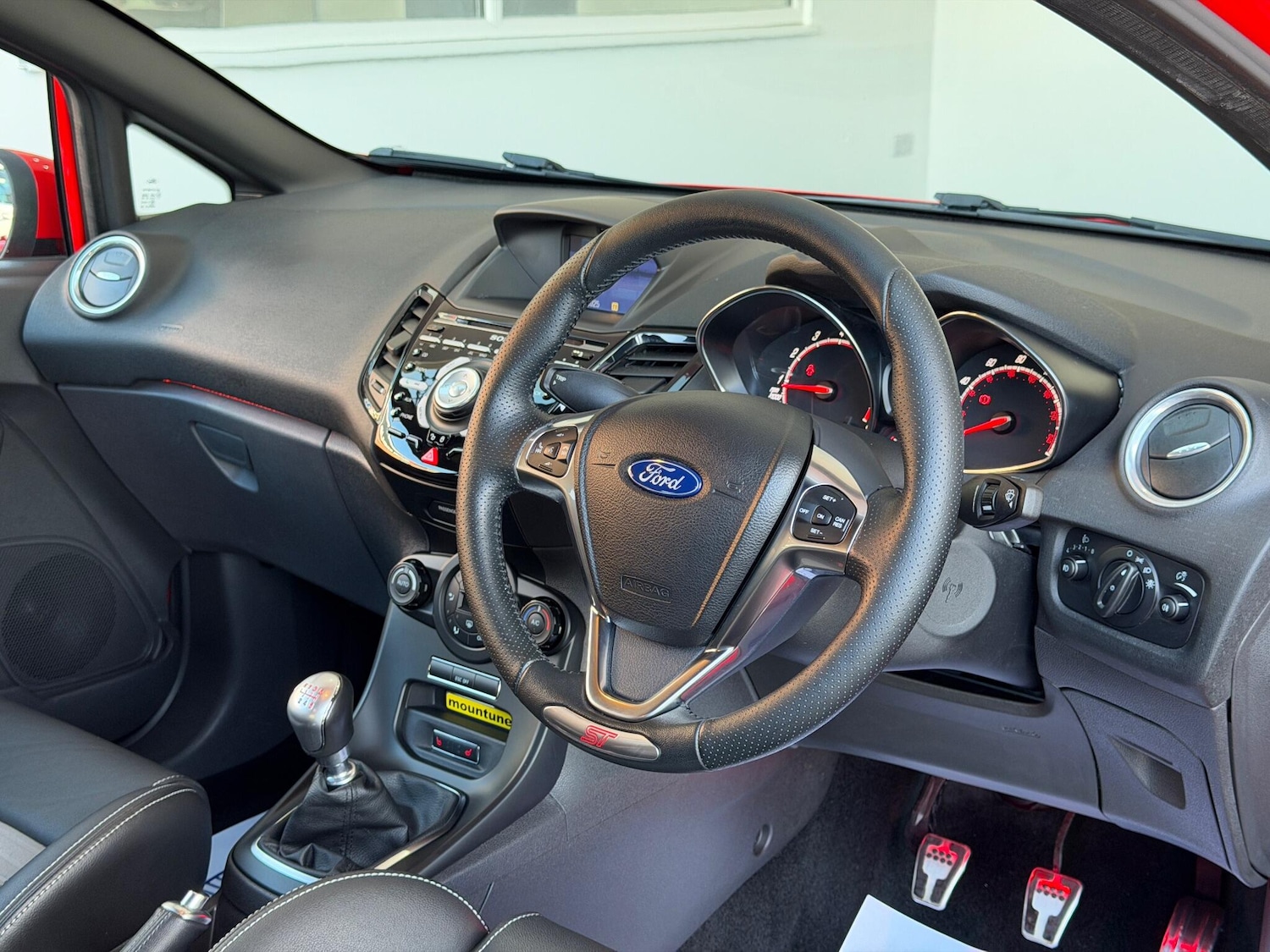 Used Ford Fiesta 2017 for sale - 76432475: Photo 24