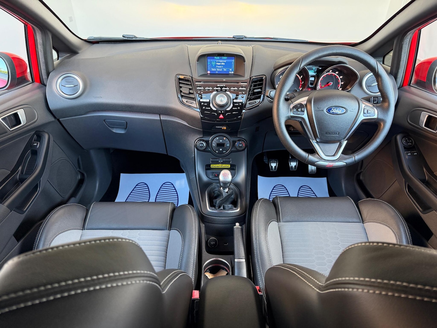 Used Ford Fiesta 2017 for sale - 76432475: Photo 29