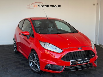 Used Ford Fiesta 2017 for sale - 76432475: Photo
