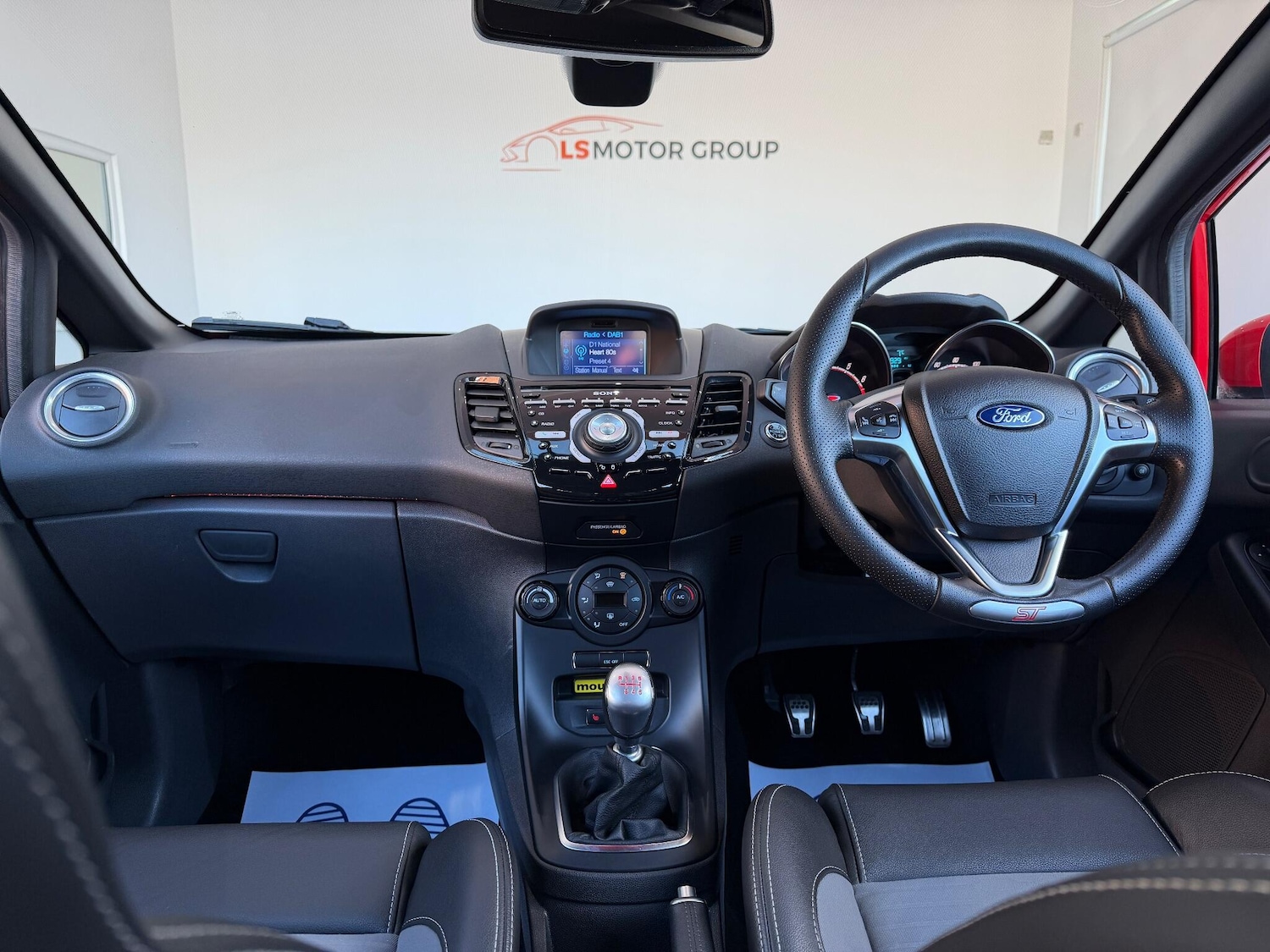 Used Ford Fiesta 2017 for sale - 76432475: Photo 30