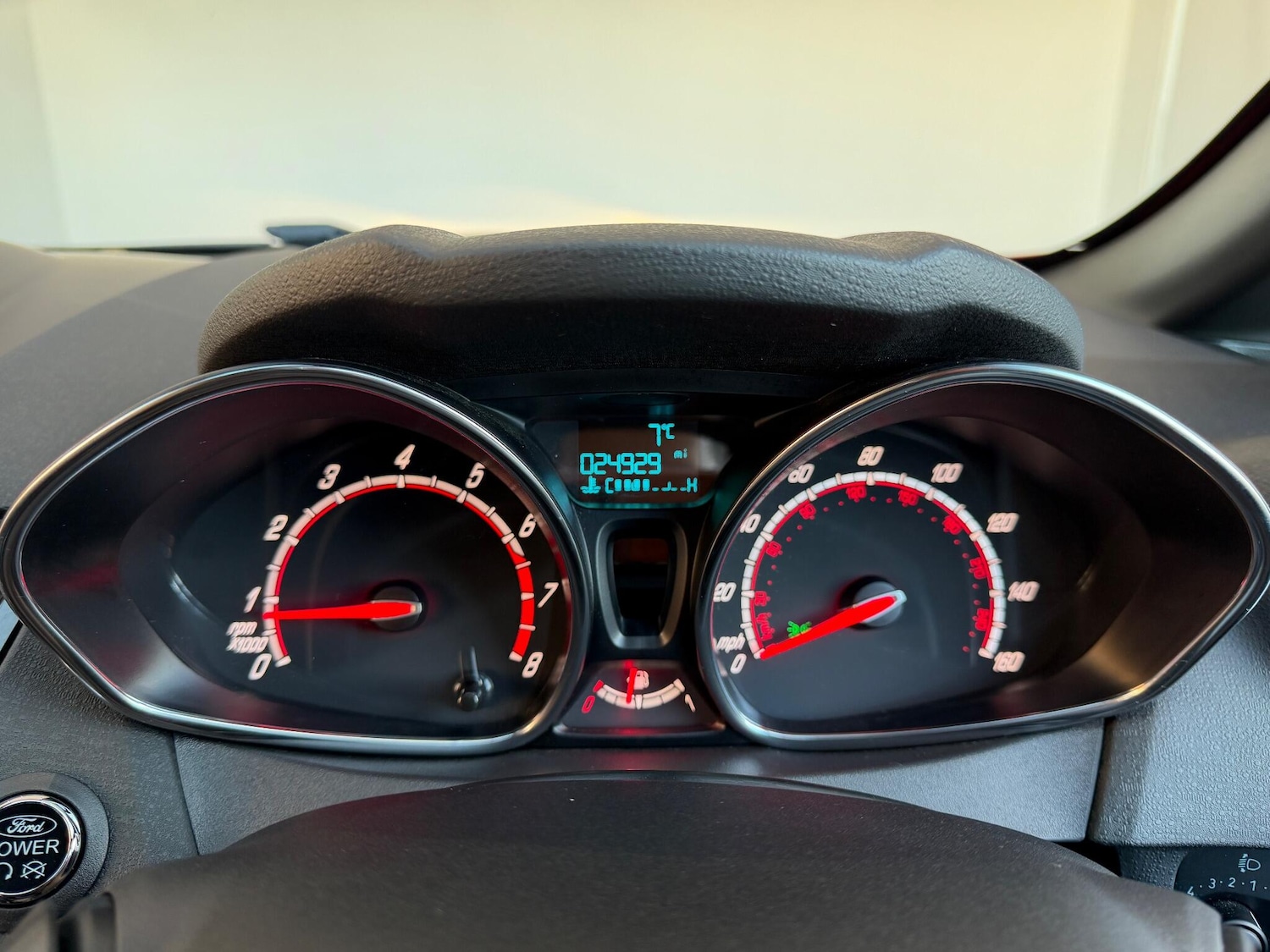 Used Ford Fiesta 2017 for sale - 76432475: Photo 32