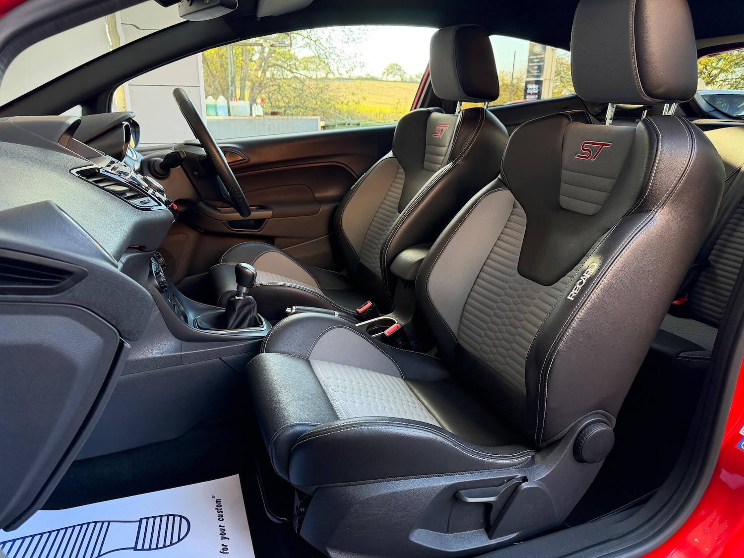 Used Ford Fiesta 2017 for sale - 76432475: Photo 43