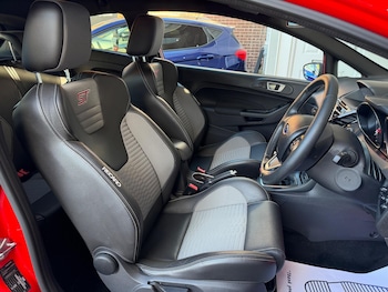 Used Ford Fiesta 2017 for sale - 76432475: Photo