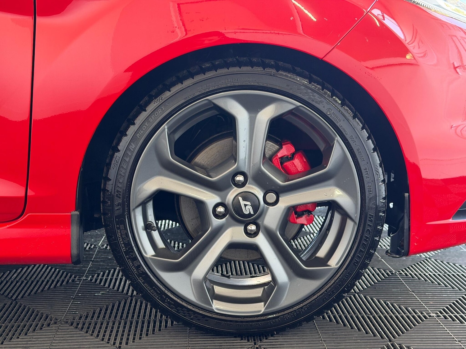 Used Ford Fiesta 2017 for sale - 76432475: Photo 54