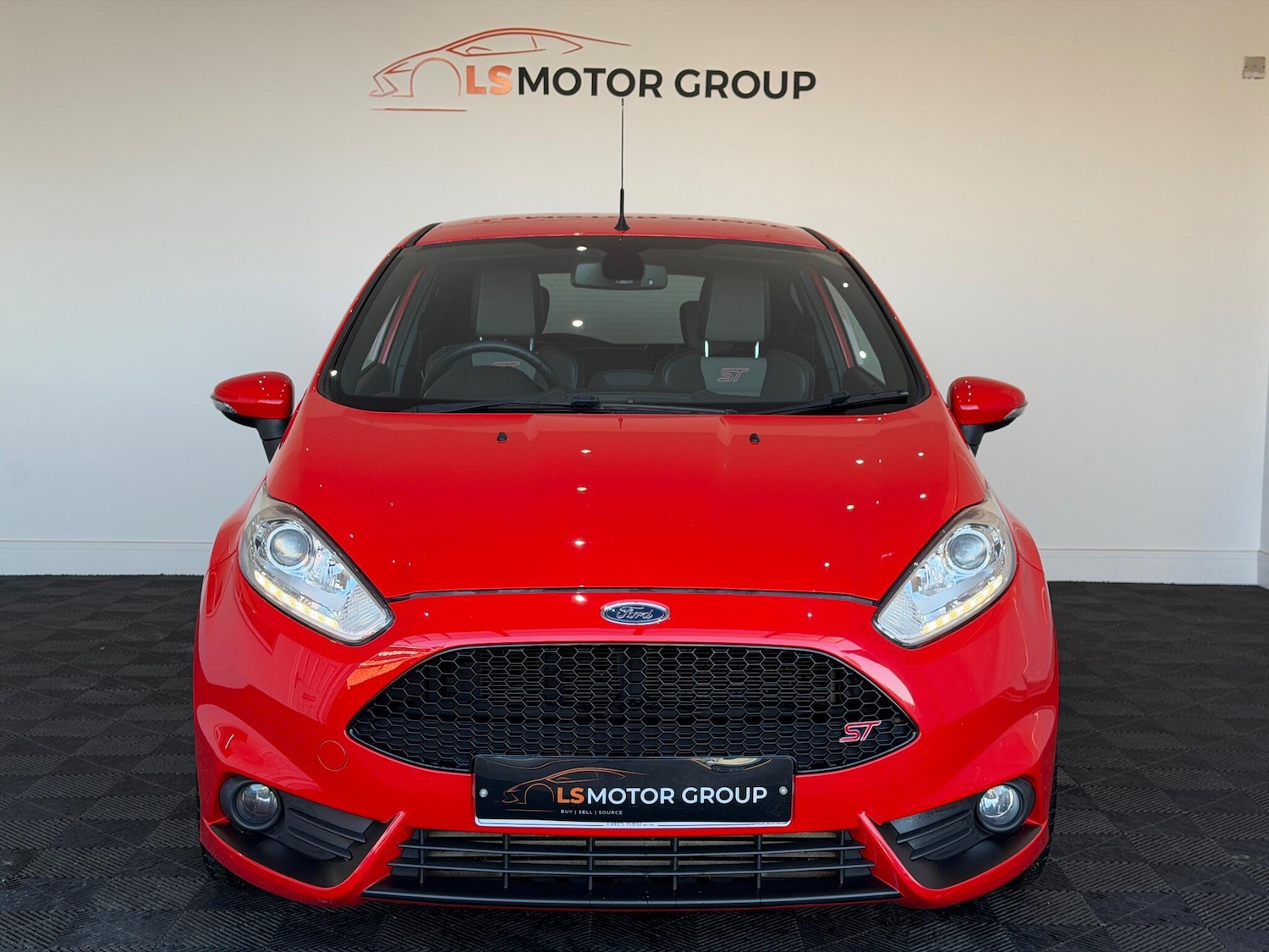 Used Ford Fiesta 2017 for sale - 76432475: Photo 9