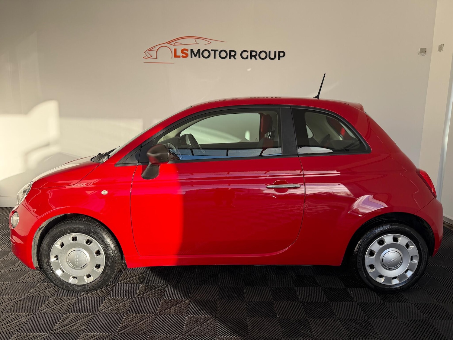 Used Fiat 500 2016 for sale - 77016287: Photo 8